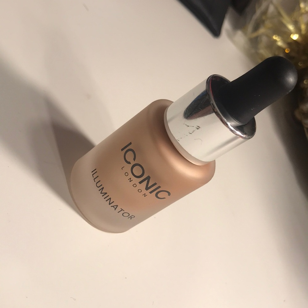 Illuminator